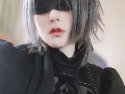 hazuki_8008 on StripChat