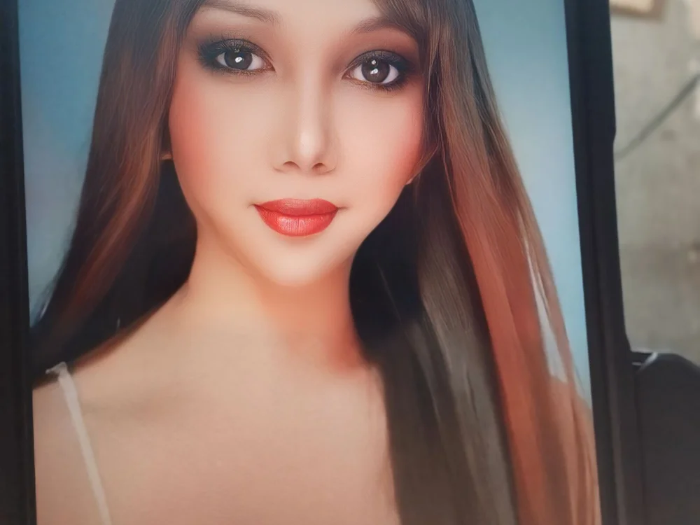 Queen_Nicolex offline chatrum