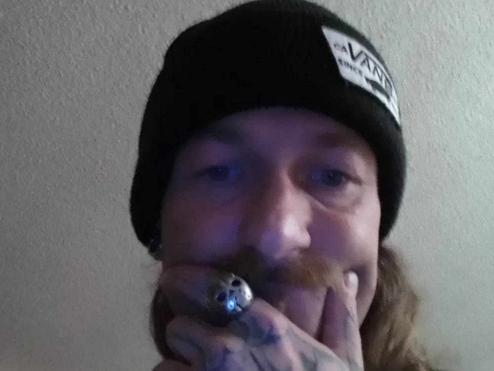 coreywall714's Offline Chat Room