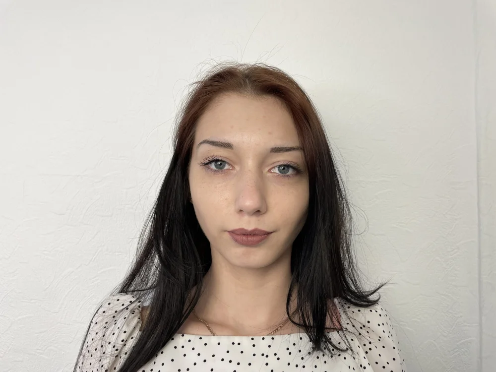 MonicaCannon's Offline Chat Room