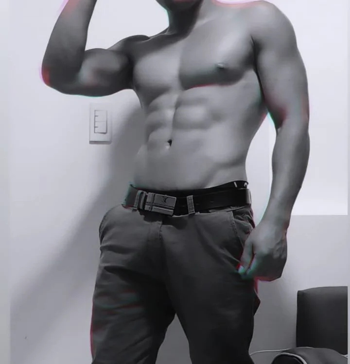 adrian_ace's Offline Chat Room