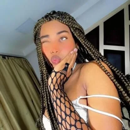 nell_cute's Offline XXX Chat