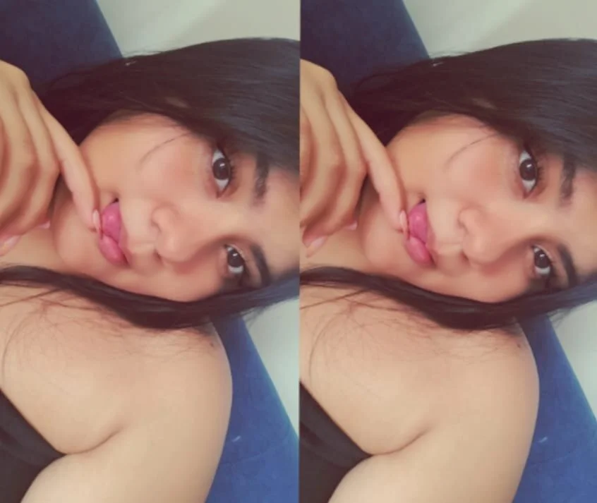 amira_cass' Offline XXX Chat