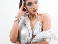 avimiller's webcam live show