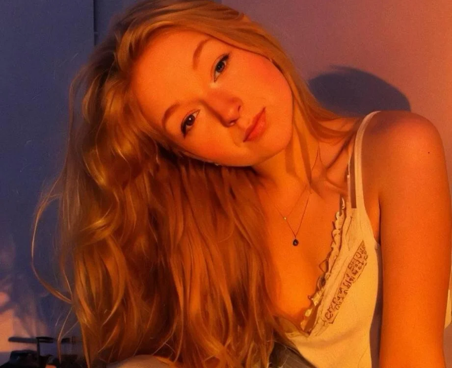 QdiQdiqdi's Offline XXX Chat