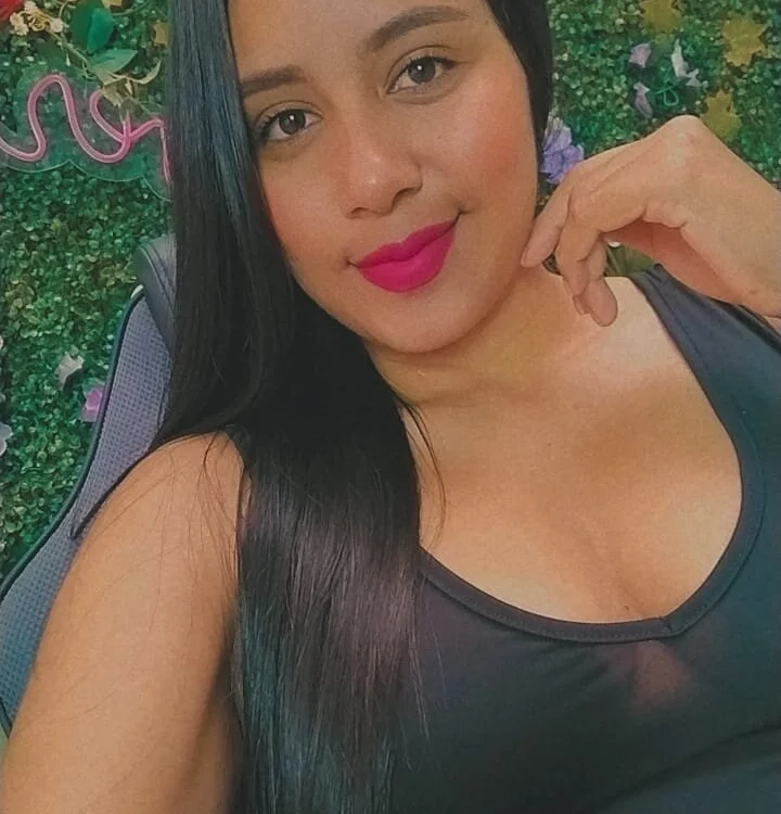 ห้องแชทออฟไลน์ของ LATINAS_HARD69