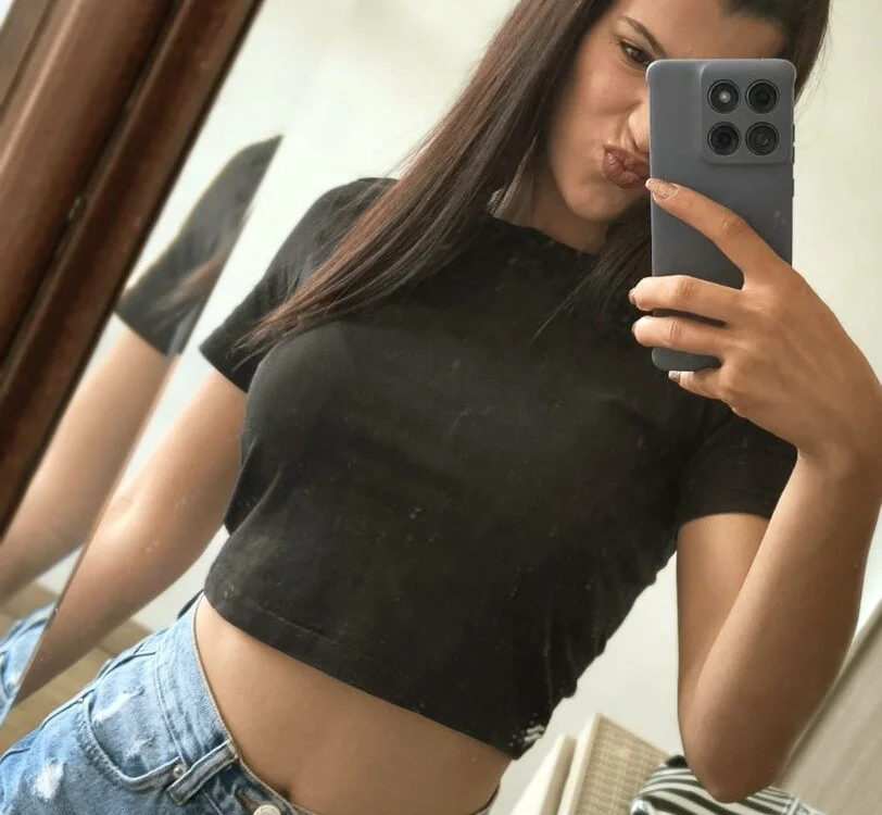 ginna28 Offline XXX Chat