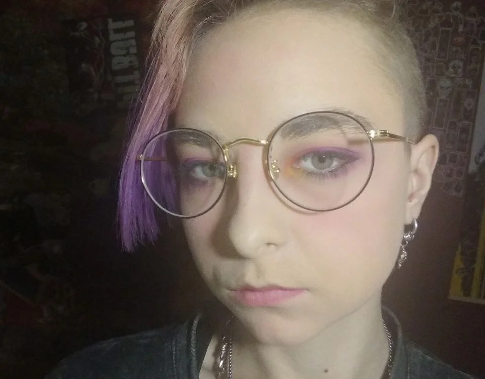 SenaGarney's Offline Chat Room