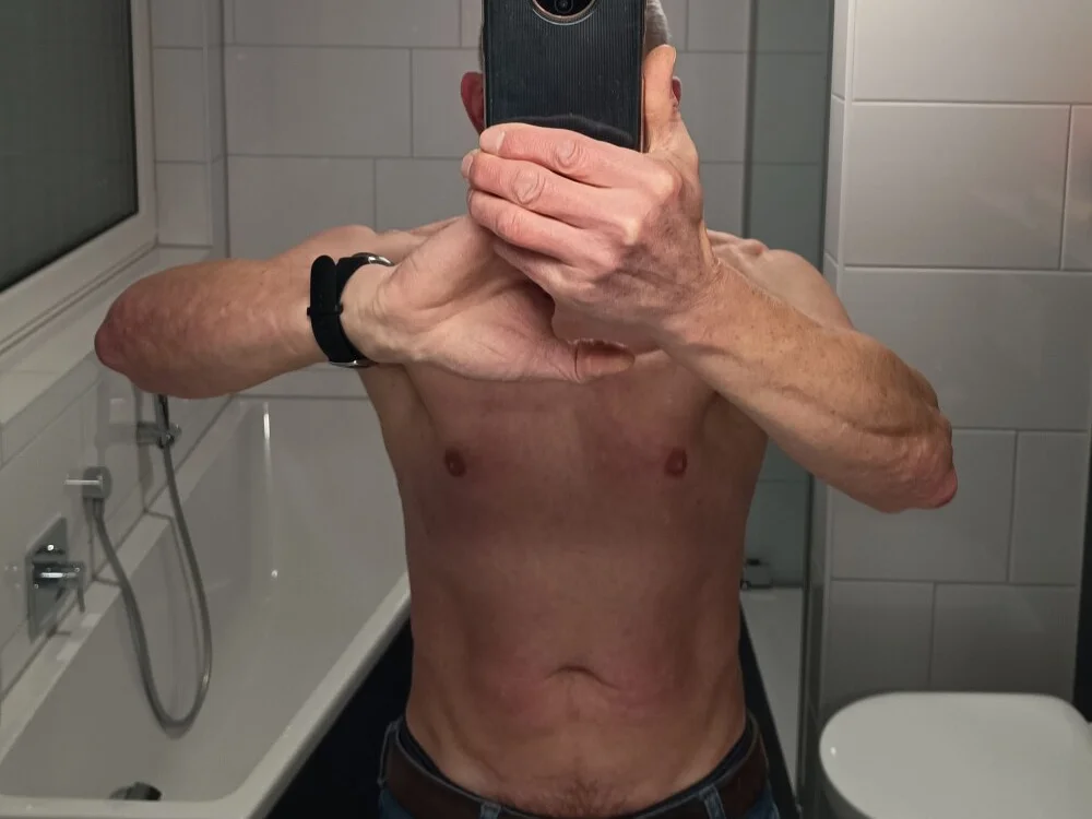 oldspice_j: офлайн-секс-чат