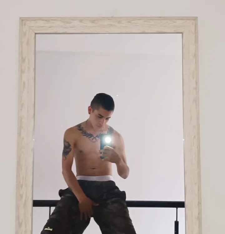 ห้องแชทออฟไลน์ของ stiven__69
