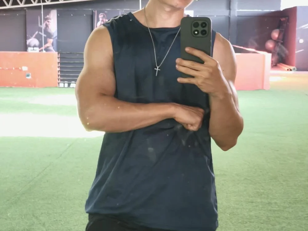 Still_Fitness Chat XXX offline