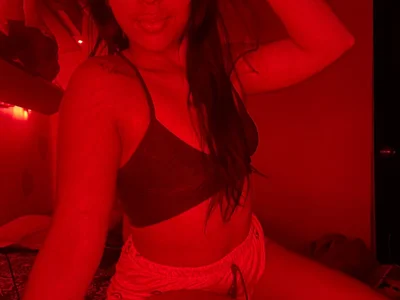 Alisa2404 Female C2c Online Cam Strip