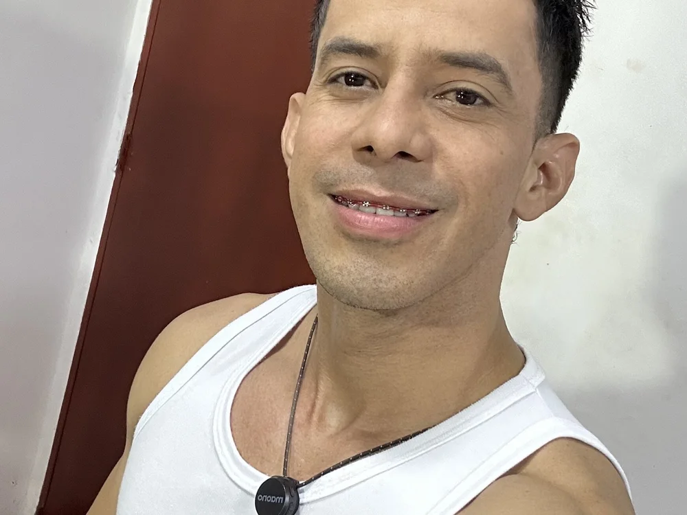 JoseRumbero26のオフラインXXXチャット