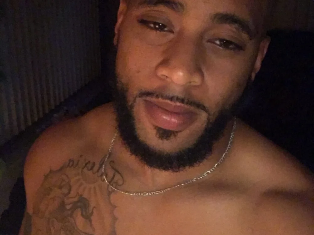 Rollerman610's Offline XXX Chat