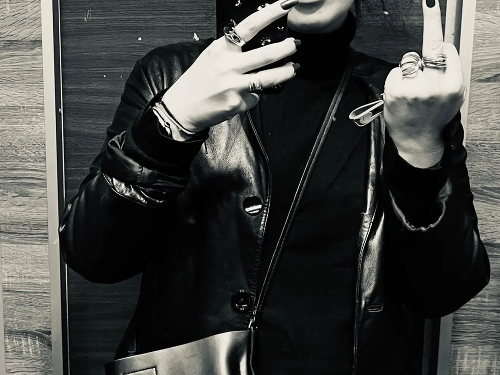 _AnChous_ Offline XXX Chat