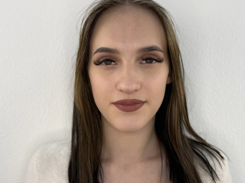 แชท XXX ออฟไลน์ของ KarolSvenson