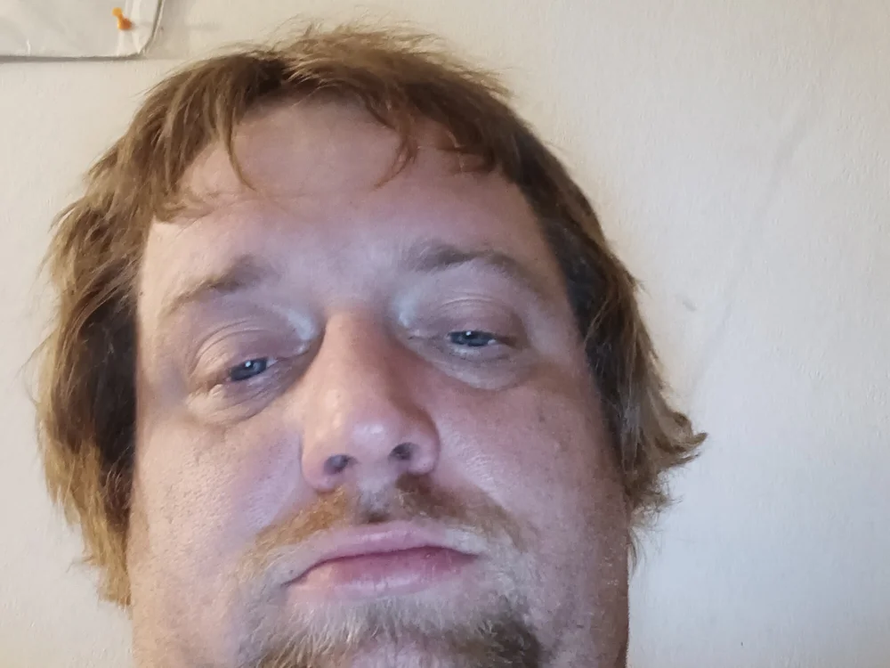 peach69eater's Offline Chat Room