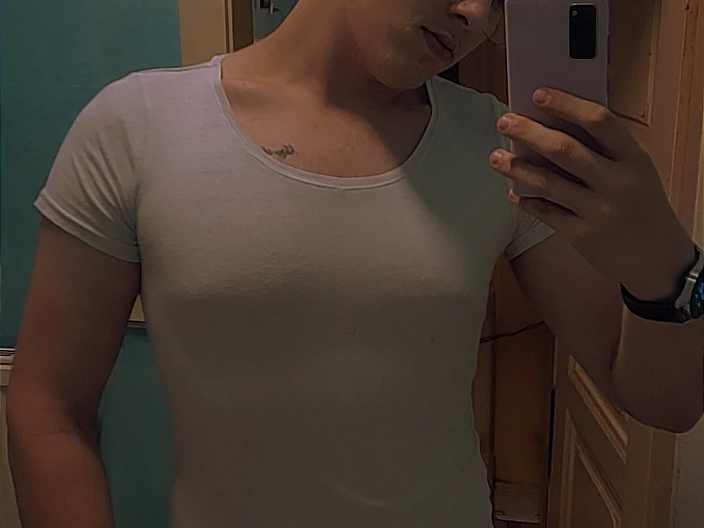 gay_boy02 offline chatrum