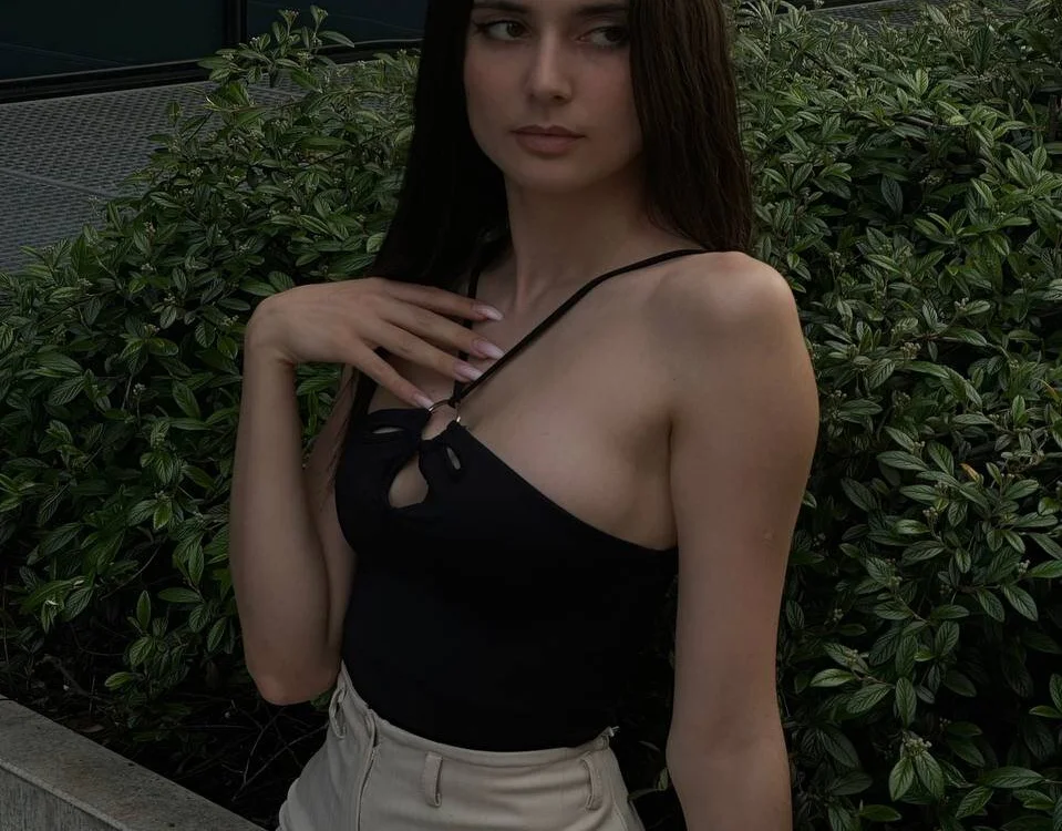 ElinaDreamm offline chatrum