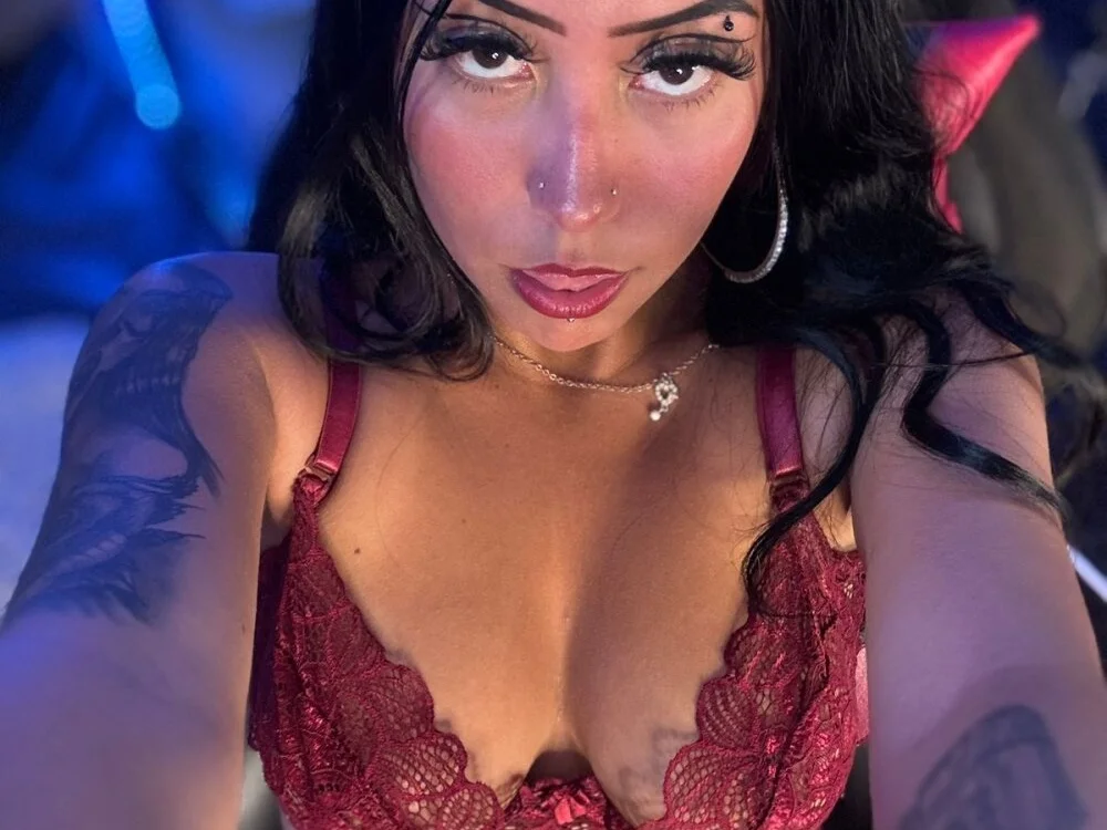 Candy_LS Offline XXX-Chat