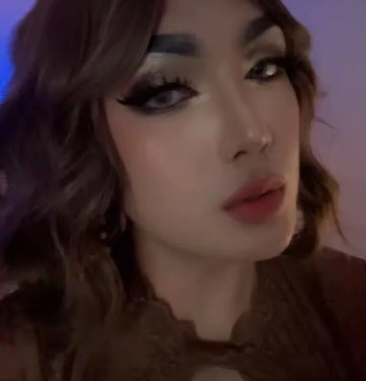 SexyLooooongCOCK Obrolan XXX Offline