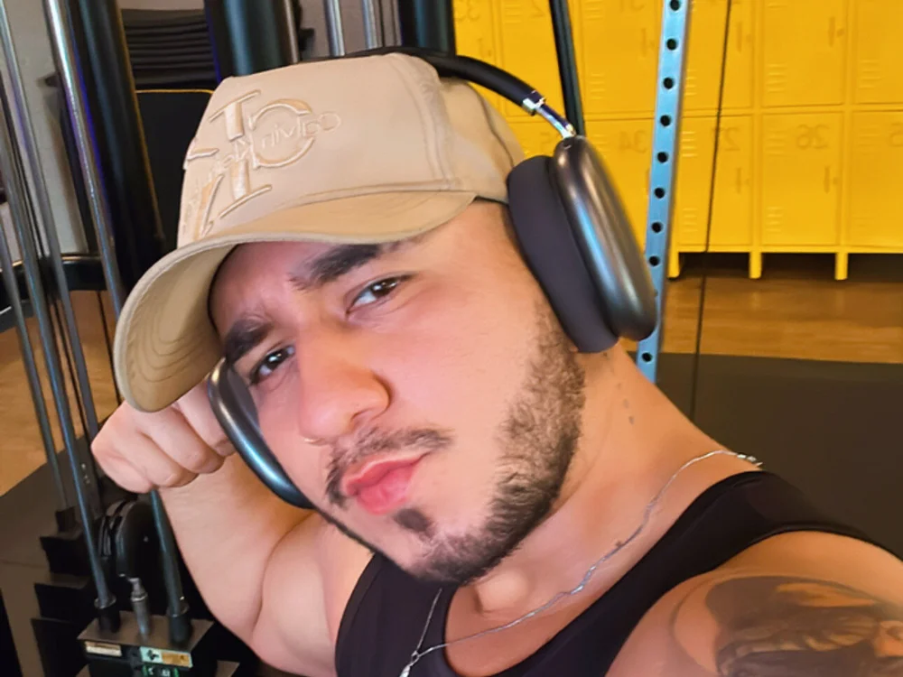 Devid_Noir's Offline XXX Chat