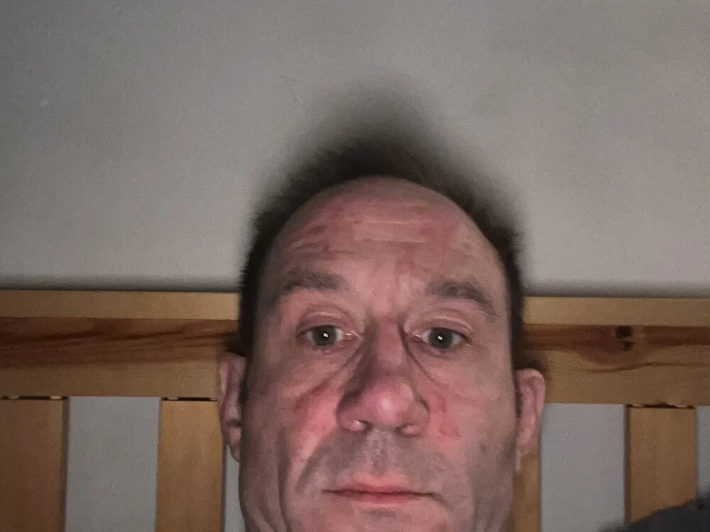 vrusty76's Offline XXX Chat