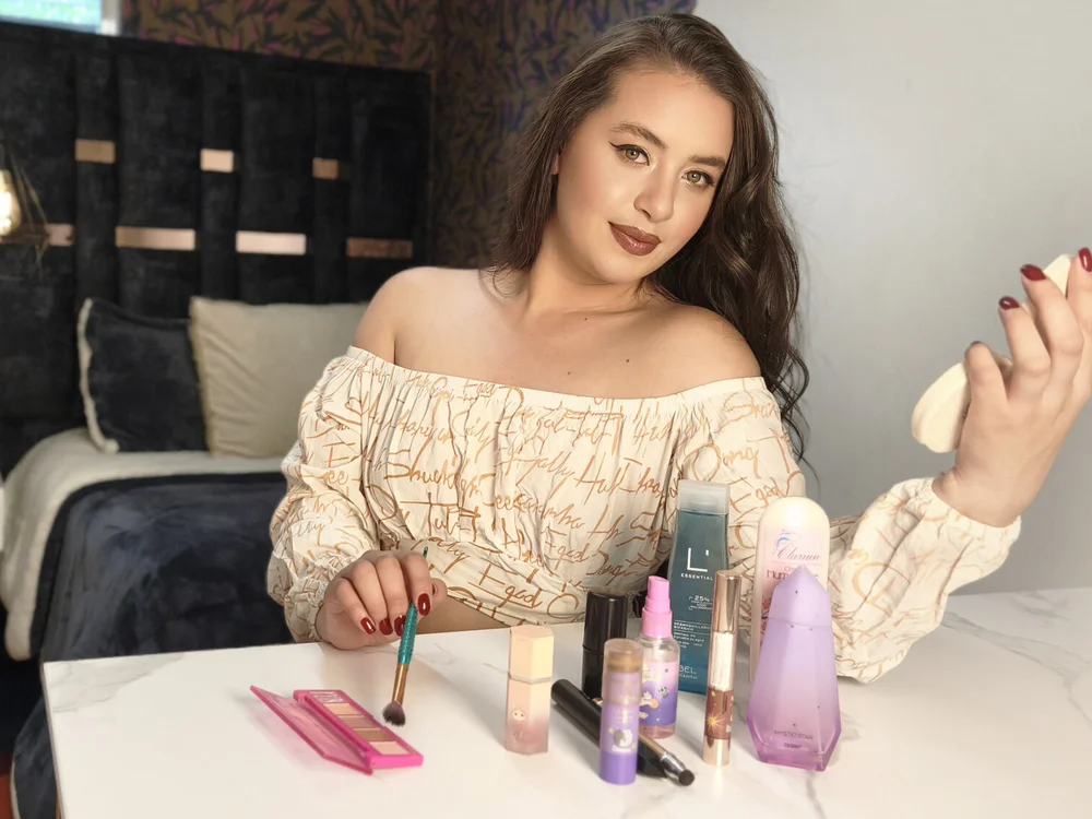 Abby__Smith___ Chat XXX offline