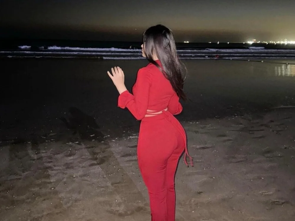 Capitana-Reham's Offline XXX Chat