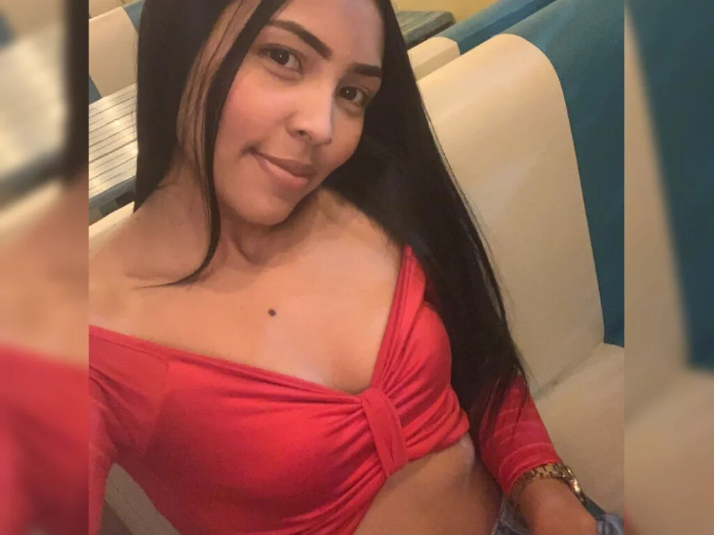sharony_dirty's Offline XXX Chat