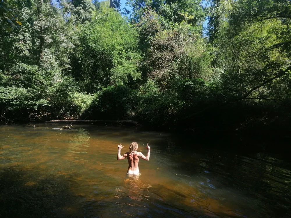 Zora988 Chat XXX Ngoại tuyến