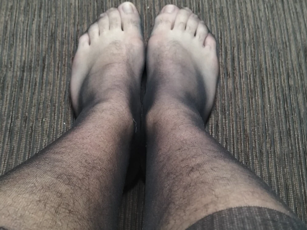 sheer_socks' Offline XXX Chat