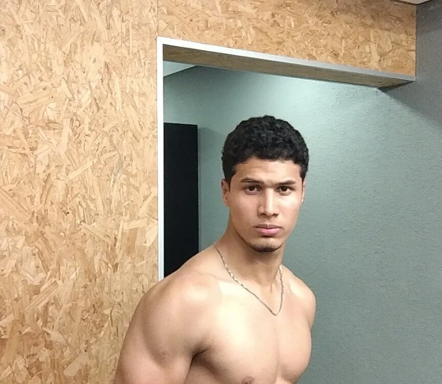 دردشة Casal_amador_ الجنسية دون اتصال