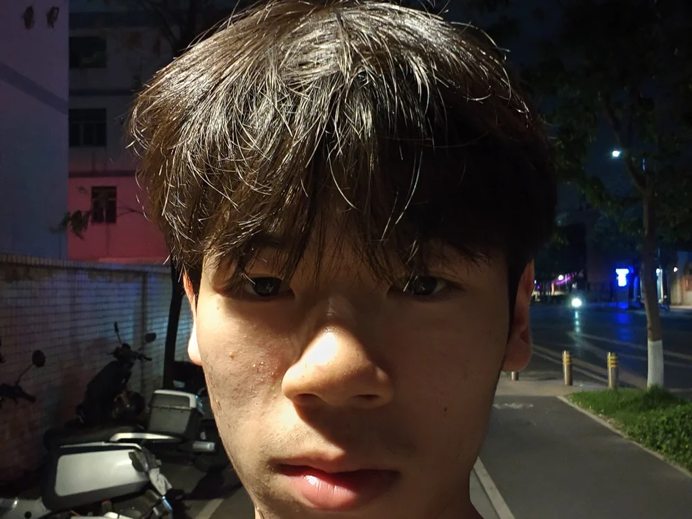 xyeluo offline chatrum