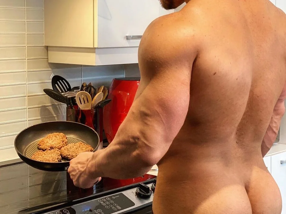 hornynhung44