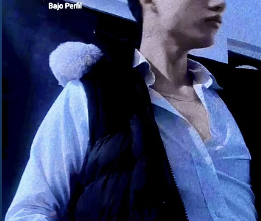 GoldenLarge22 Obrolan XXX Offline