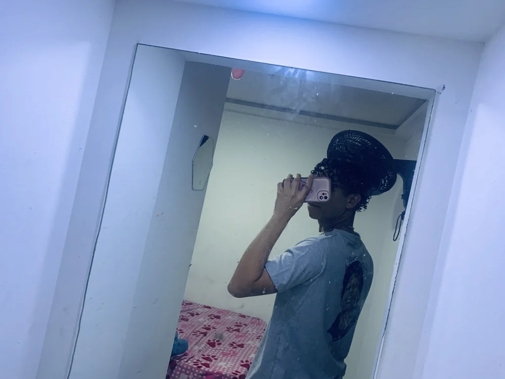 Nicky_Hot_21's most recent online preview