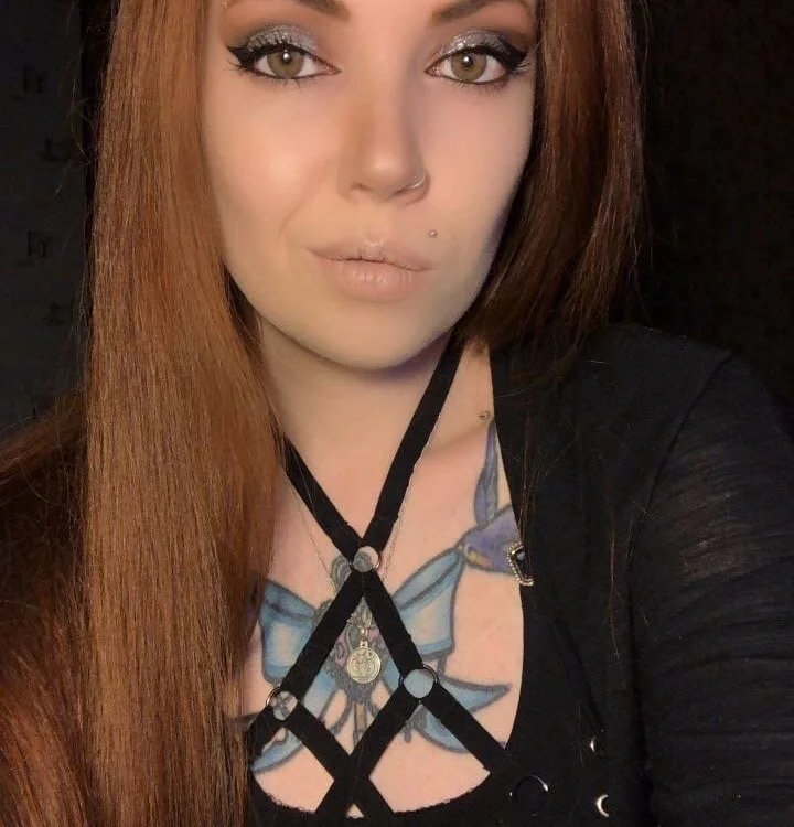 Mew_Iriska's Offline XXX Chat