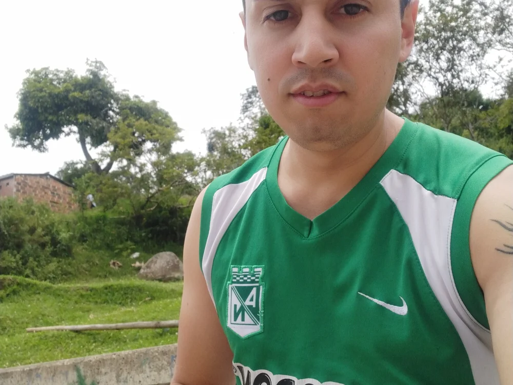 Bilik Sembang Luar Talian bello_esperma