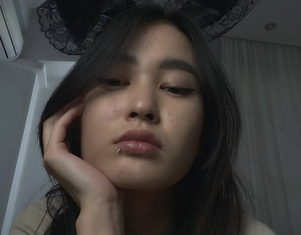 Lola_Peach Offline XXX Chat