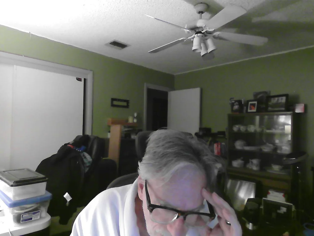 HotKane's Offline Chat Room