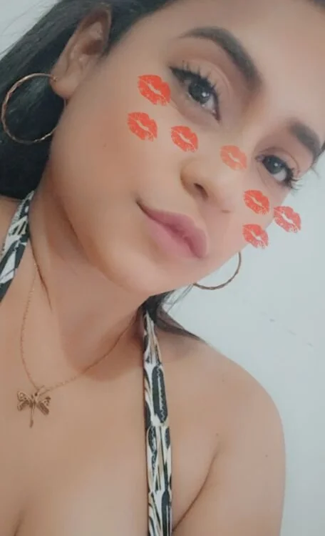 Crazylovee_hot's Offline XXX Chat