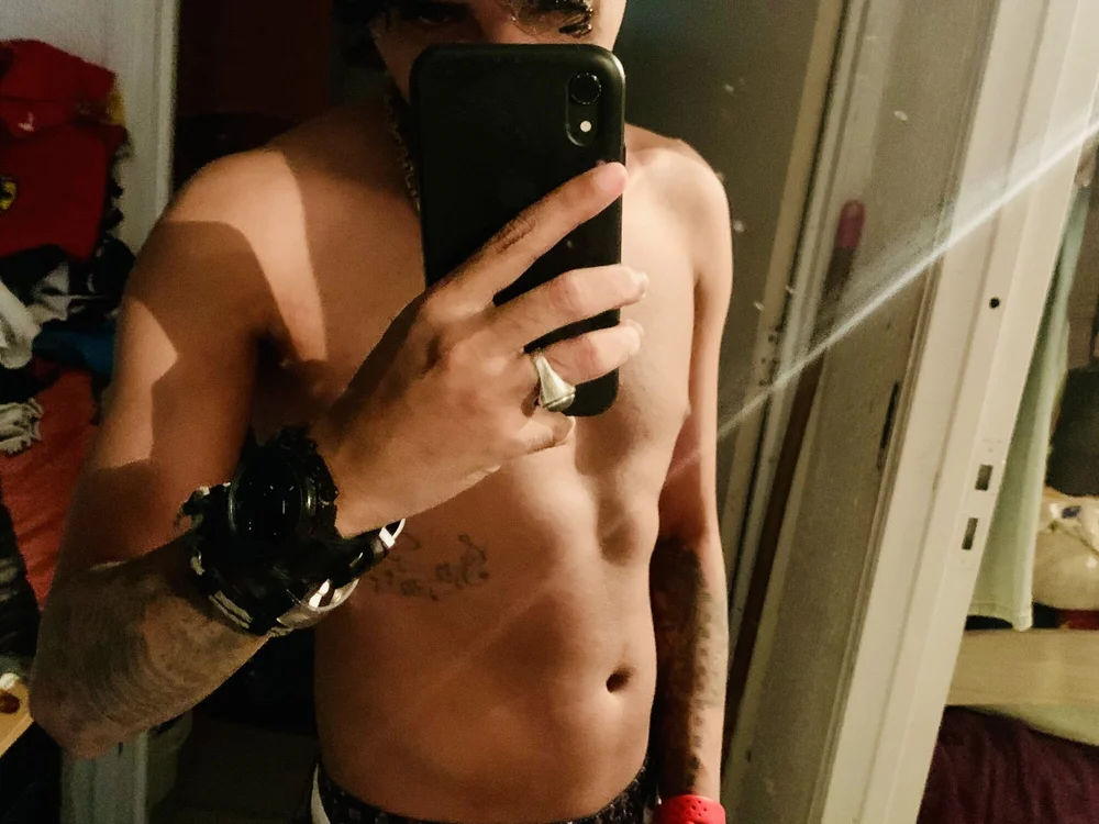 ห้องแชทออฟไลน์ของ EmersonDaniel25