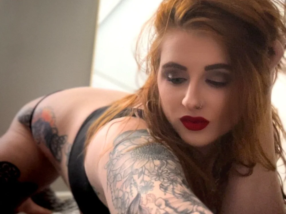 kenziechaostrain Offline XXX-Chat