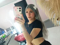 Модель NathalialLooes