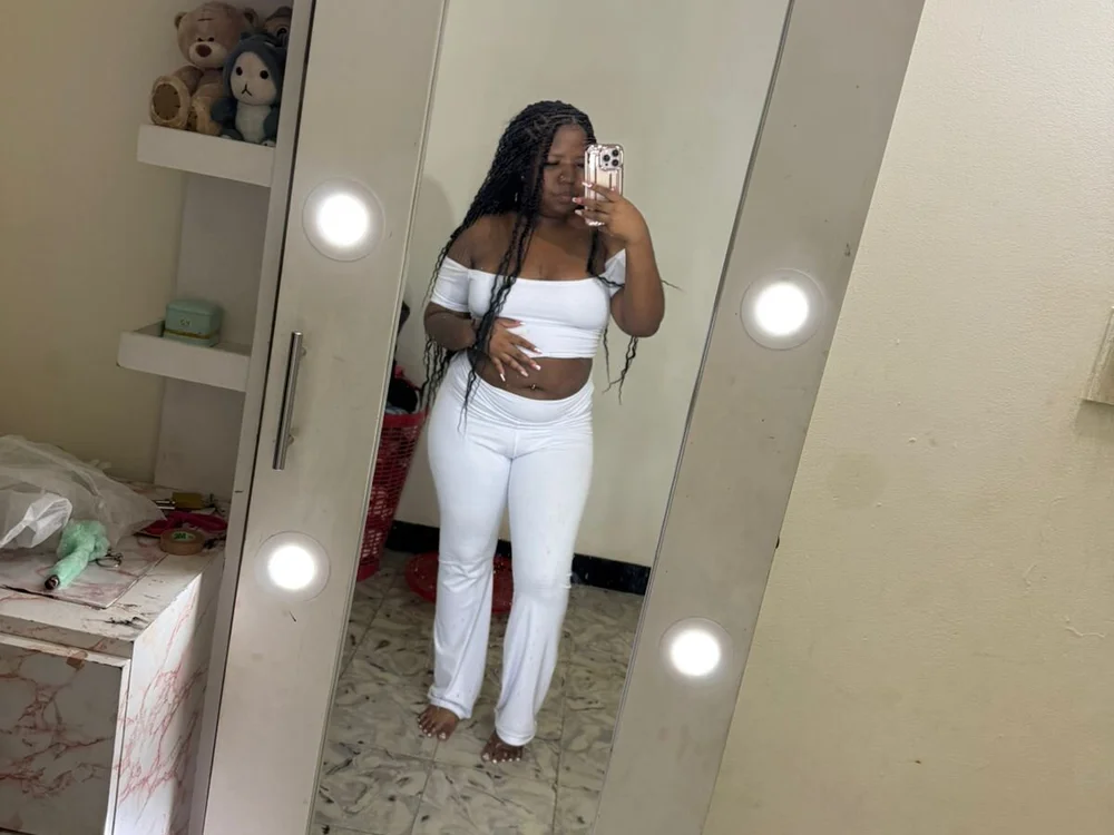 DollyEbony offline chatrum