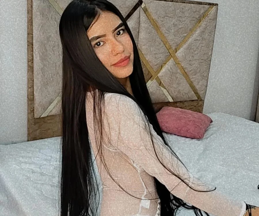 Issa_latin_'s Offline Chat Room