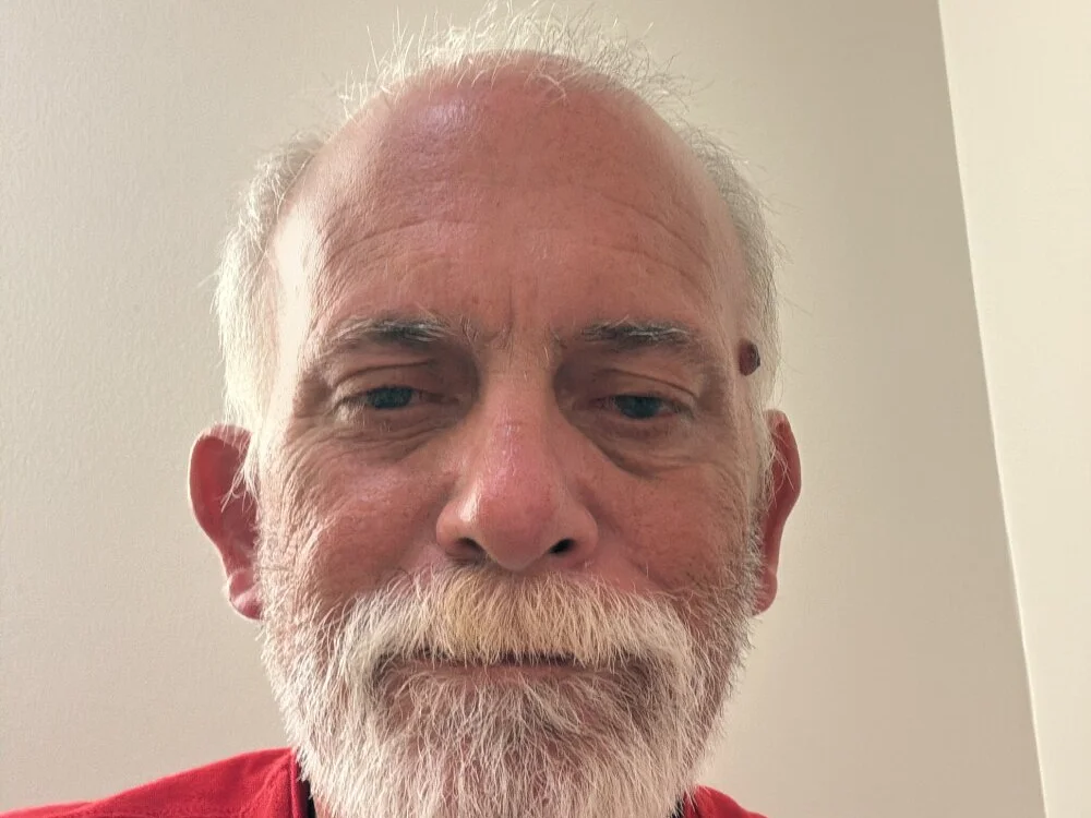 letmeinibite: συνομιλία ΧΧΧ εκτός σύνδεσης