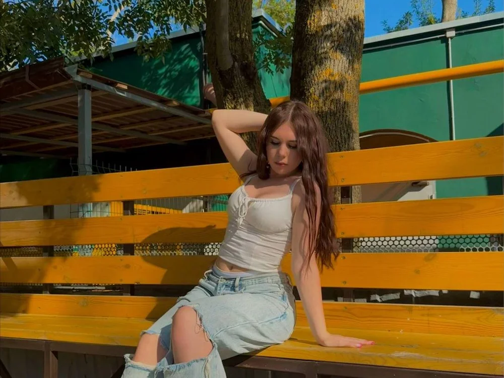 RendaWalquistn Offline XXX chat