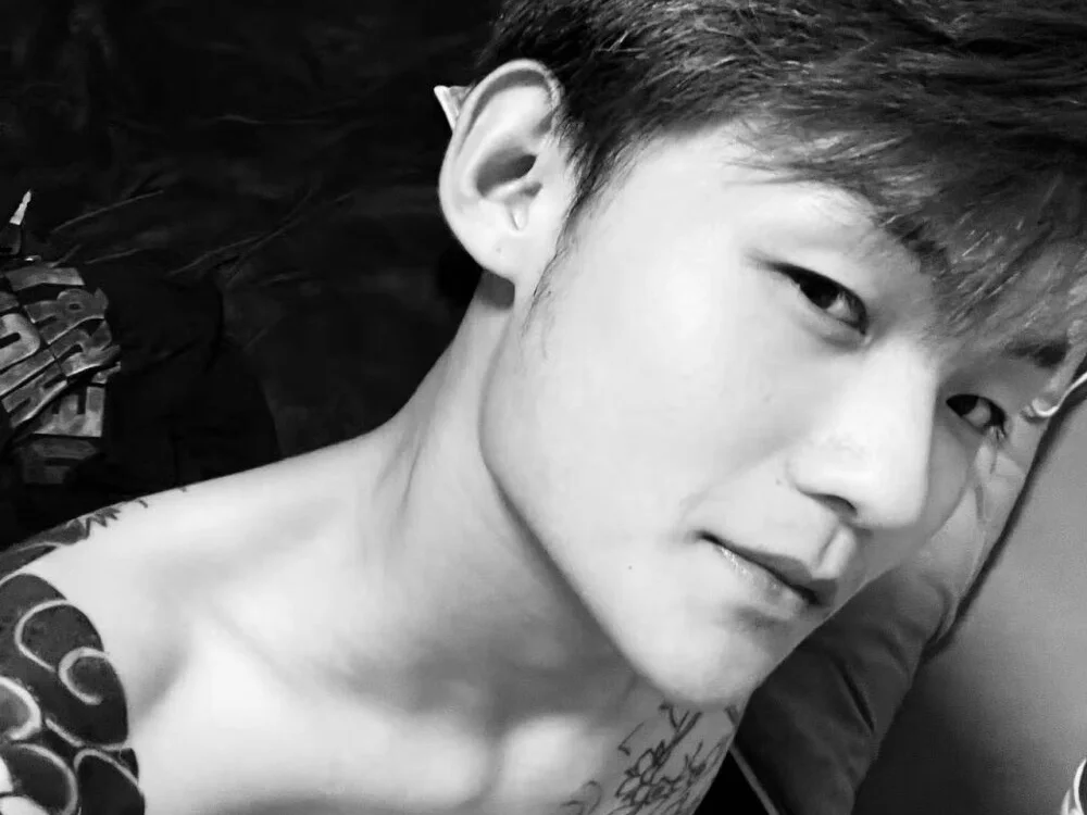 xiaomeng2563 Chat XXX Ngoại tuyến